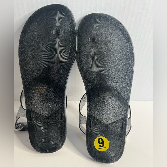 New Michael Kors rubber sandals - Picture 7 of 7